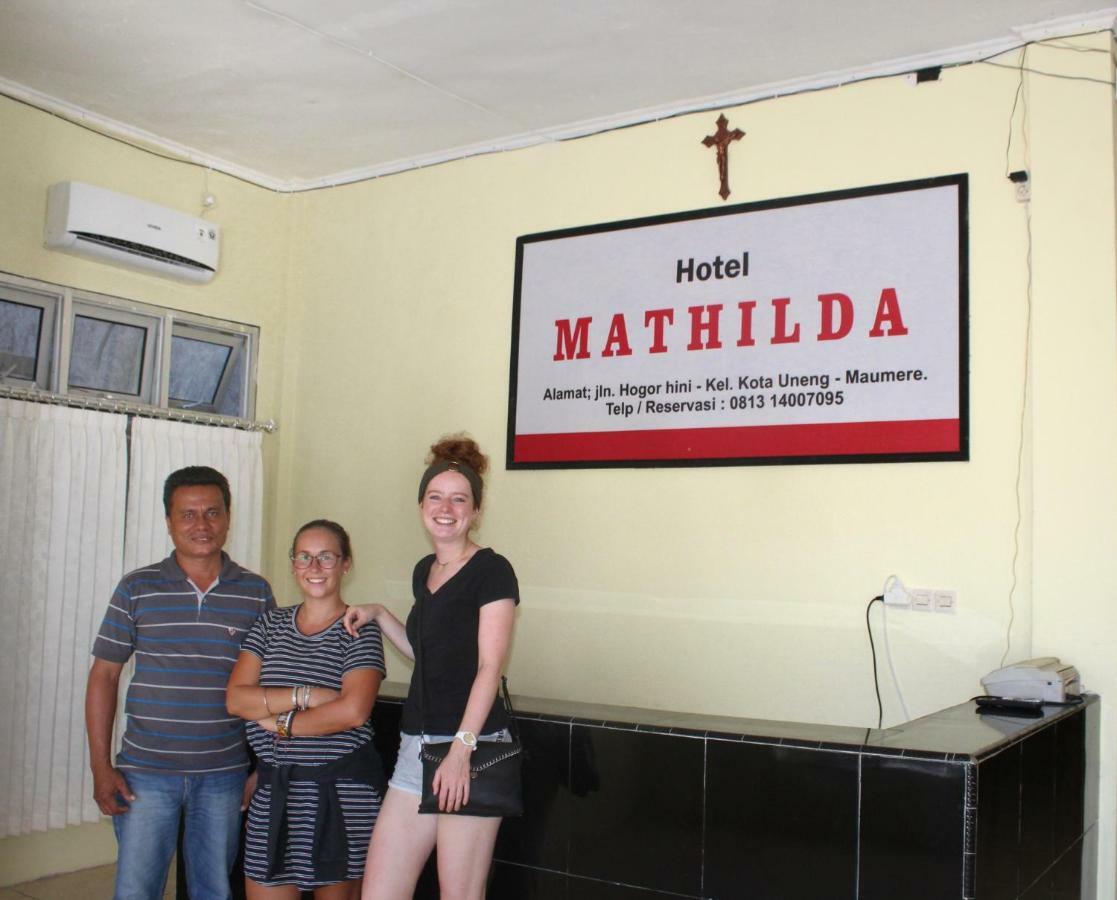 Hotel Mathilda Maumere Exterior photo
